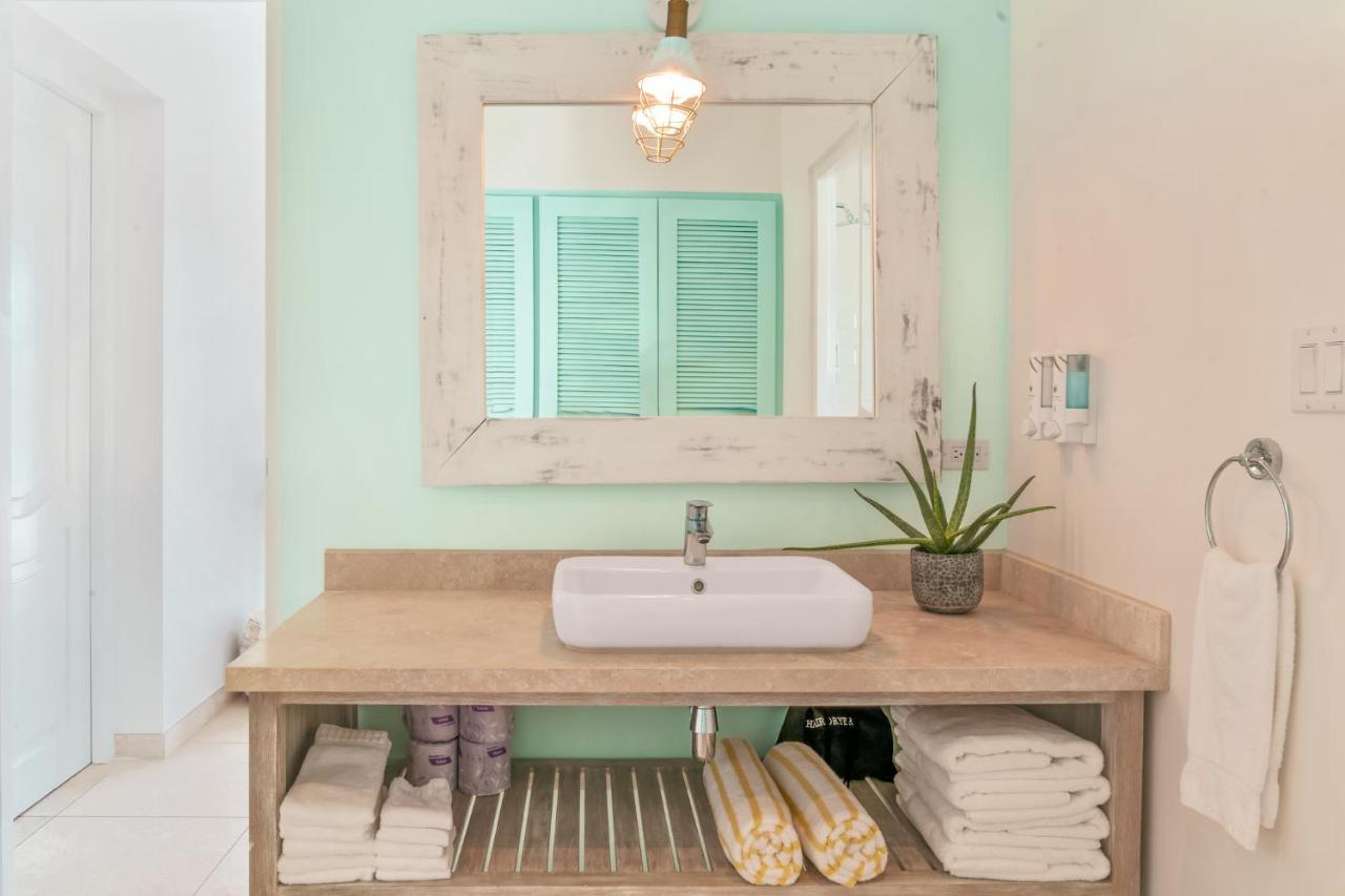 Boardwalk Boutique Hotel Aruba - Adults Only Palm Beach Esterno foto